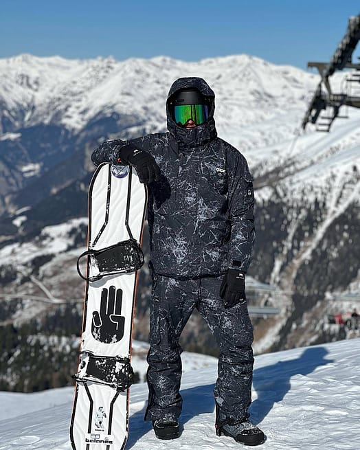 Kund @robinmc97 i Dope Adept Snowboardjacka Herr Rock Black